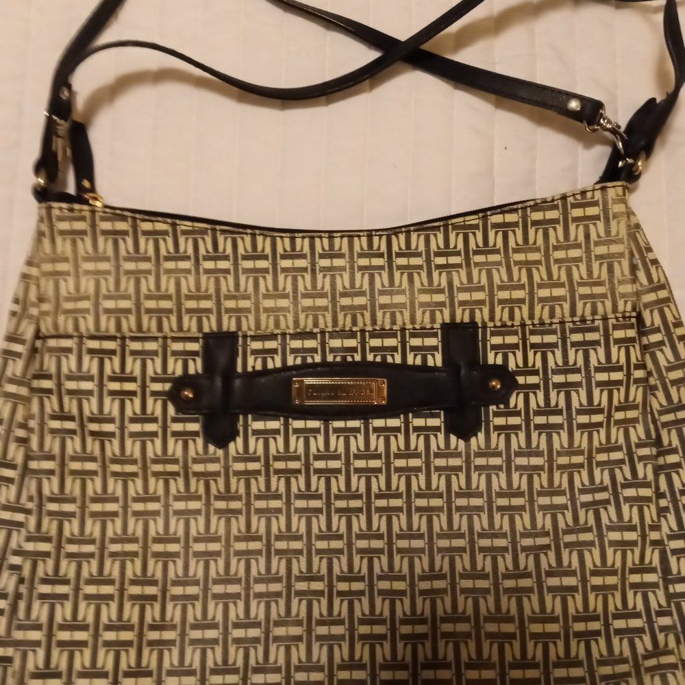 Tommy Hilfiger women's purse
